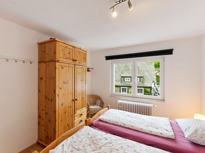 Room 3, Schones Ferienhaus mit Terrasse, Hochsauerlandkreis