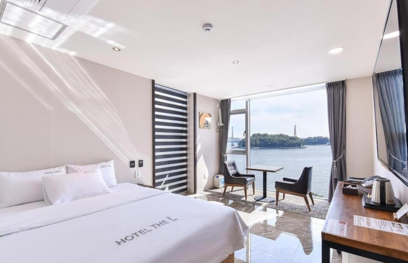 Bedroom 2, Yeosu Hotel The L, Yeosu