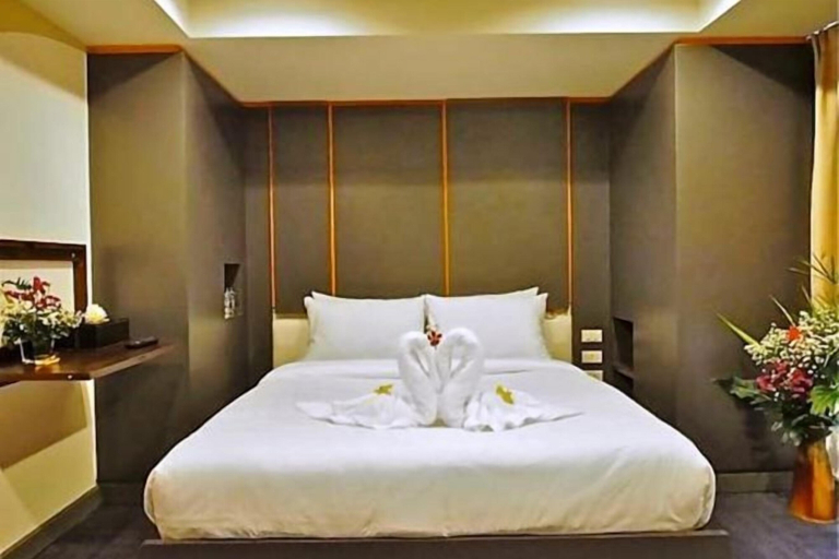 Bedroom 30