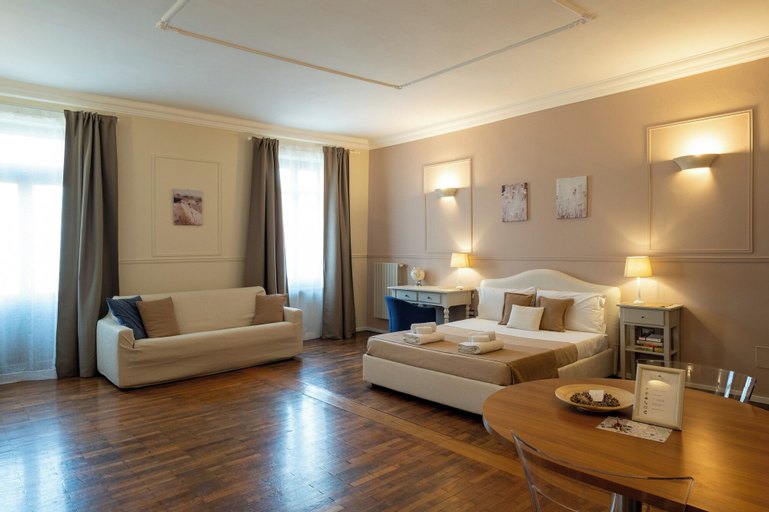 Bedroom 3, Residence Ferraud, Torino
