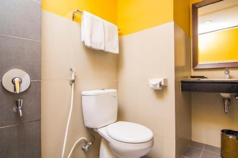 Bathroom 4