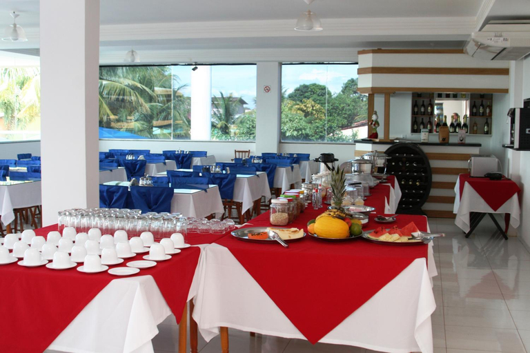 Food & Drinks 3, Hotel Columbia, Barreiras
