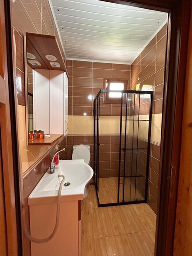 Bathroom, Hayalim Otel Cafe, Ardeşen