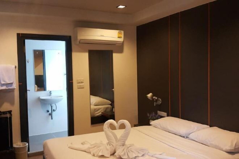 Bedroom 21