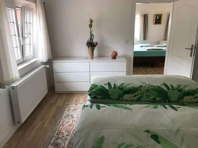 Others 5, Pension Quellenhof, Heinsberg