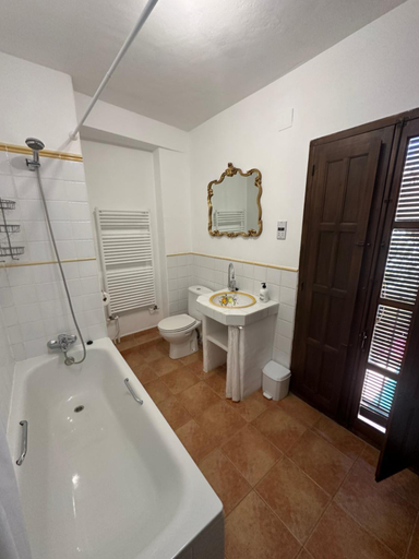 Bathroom 1, Casa del Patio PdV, Granada