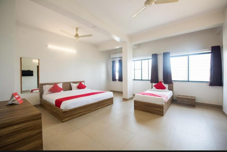 Others 3, Primrose Guest House, Pune