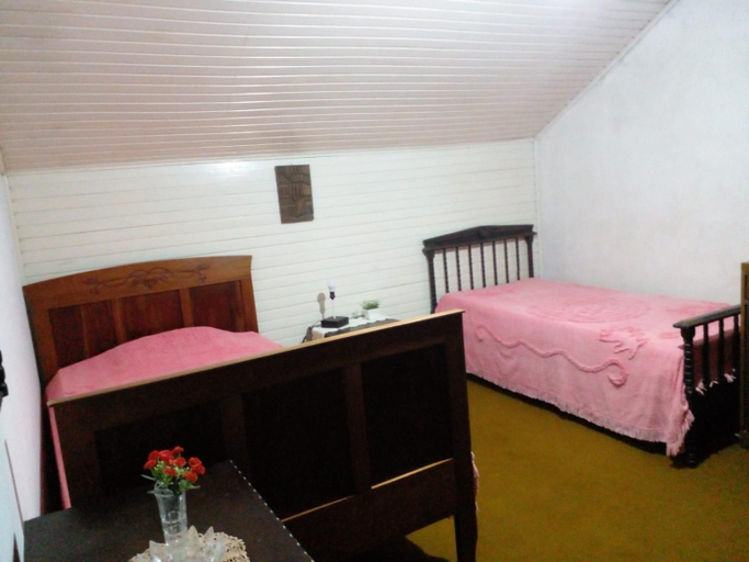 Others 3, Vo Janete Haus, Gramado