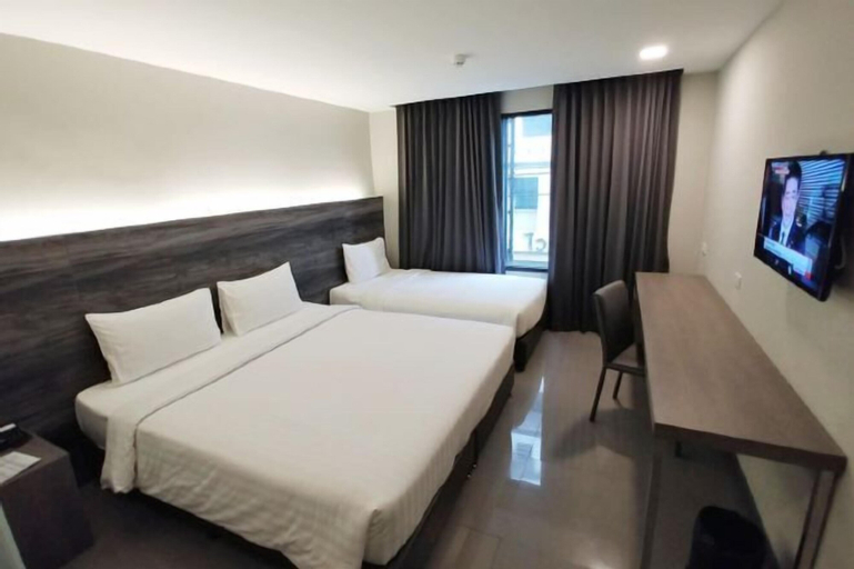 Bedroom 6