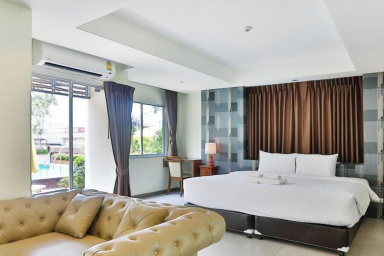 Bedroom 14