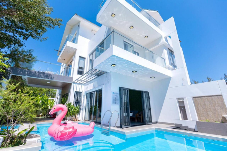 Swimming Pool 10