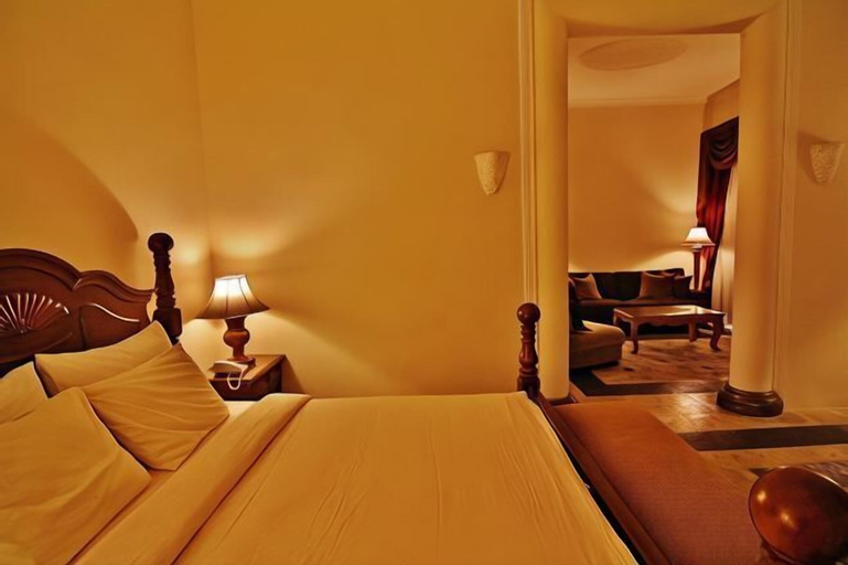 Bedroom 14