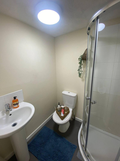 Others 5, Move inn Estates - Multiple Rooms, Buckinghamshire
