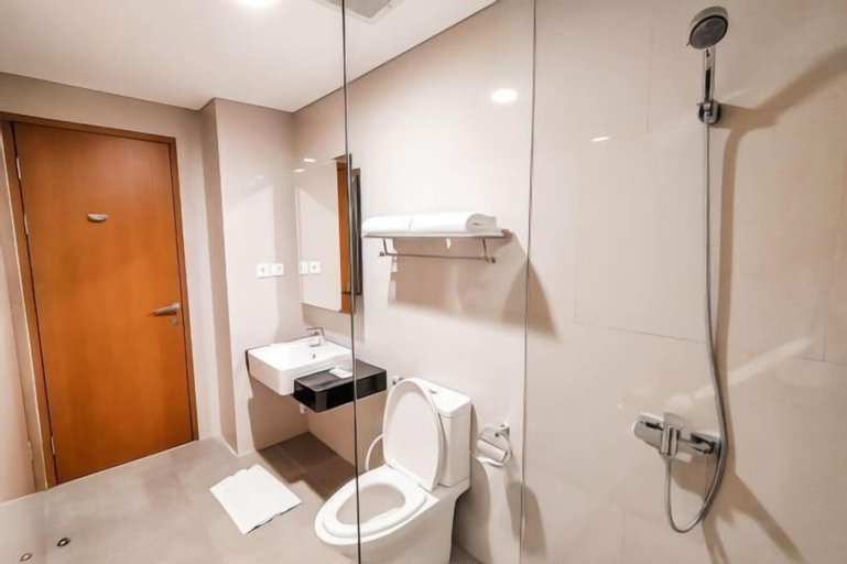 Bathroom 17