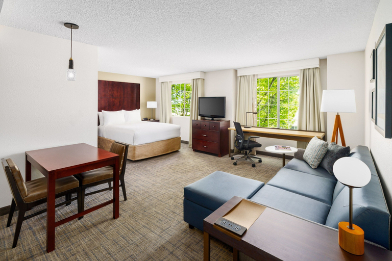 Bedroom 4, Residence Inn by Marriott Seattle Northeast-Bothell, King