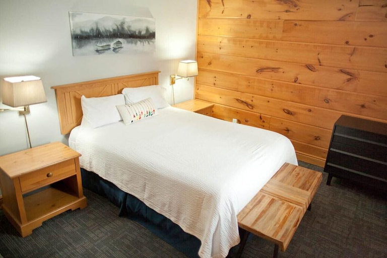 Bedroom 2, Terrace Suites, Parry Sound