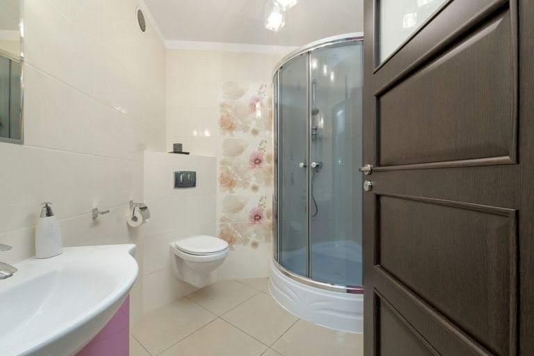Bathroom, Cosy Kolobrzeg Apartment by Renters, Kołobrzeg