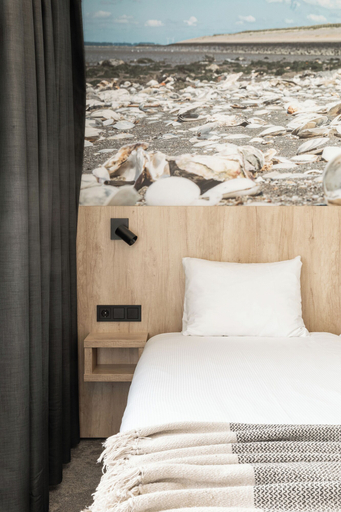 Bedroom 3, City hotel Terneuzen, Terneuzen