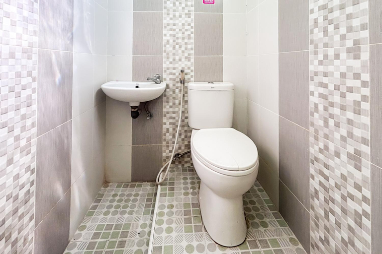Bathroom 4