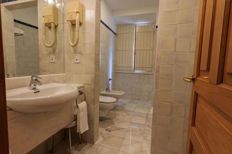 Bathroom 4, Pousada Ourém - Fátima, Ourém