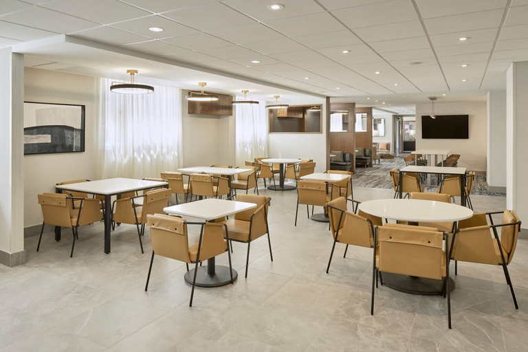Food & Drinks 4, Courtyard by Marriott Regina Downtown, Division No. 6