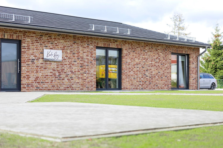 Others 5, Kadir Bey & Four Rooms, Rendsburg-Eckernförde
