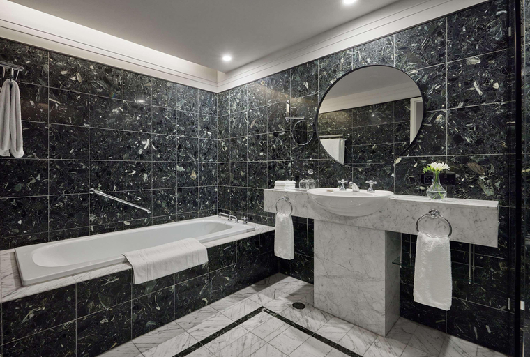 Bathroom 5, Hyatt Hotel Canberra, Canberra