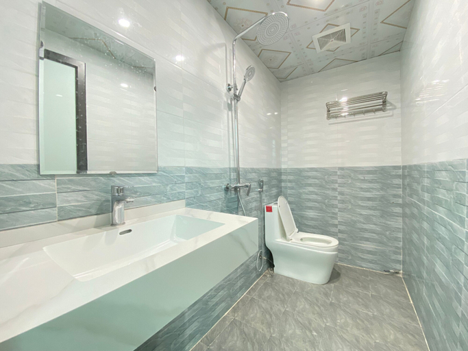 Bathroom 4, Van Anh Hotel, Đồng Văn