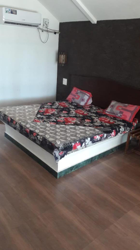 Bedroom 3, Vamoose Manali Beach Resort, Sindhudurg