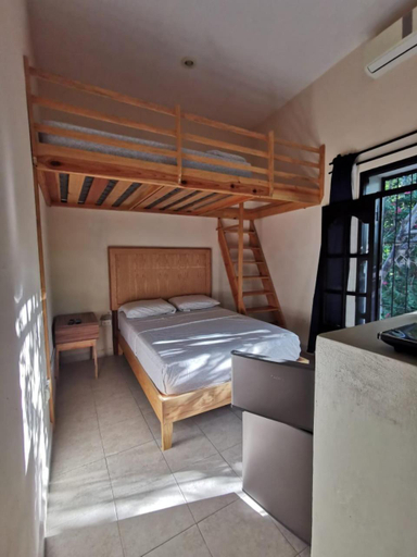 Bedroom 3, Nido Colibri - Private Rooms and hostel Dorms in Remate de Paseo Montejo, Mérida