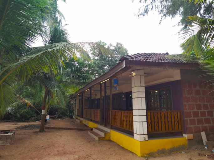 Exterior & Views 1, Vamoose Manali Beach Resort, Sindhudurg