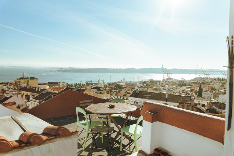 Others 3, Olympo, Lisbon