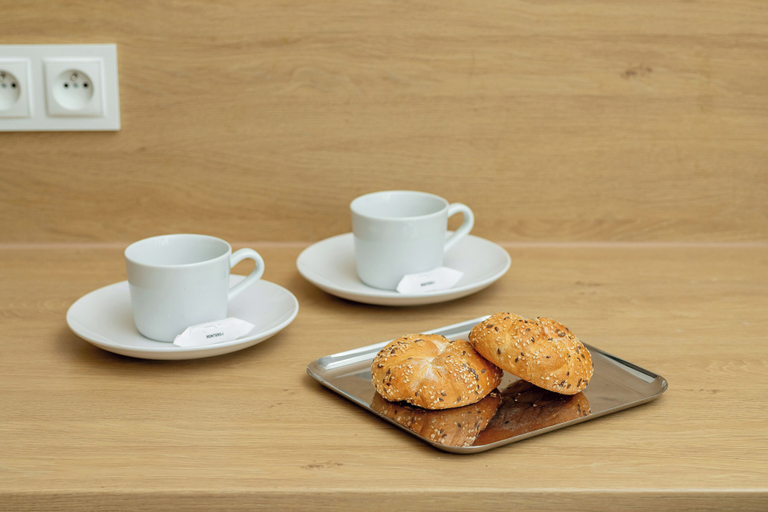 Food & Drinks, Stylish Studio Seredyńskiego by Renters, Gdańsk City