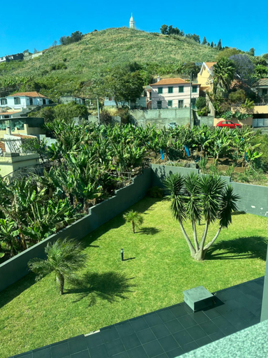 Others 3, Leonor Seaview Apartment, Funchal