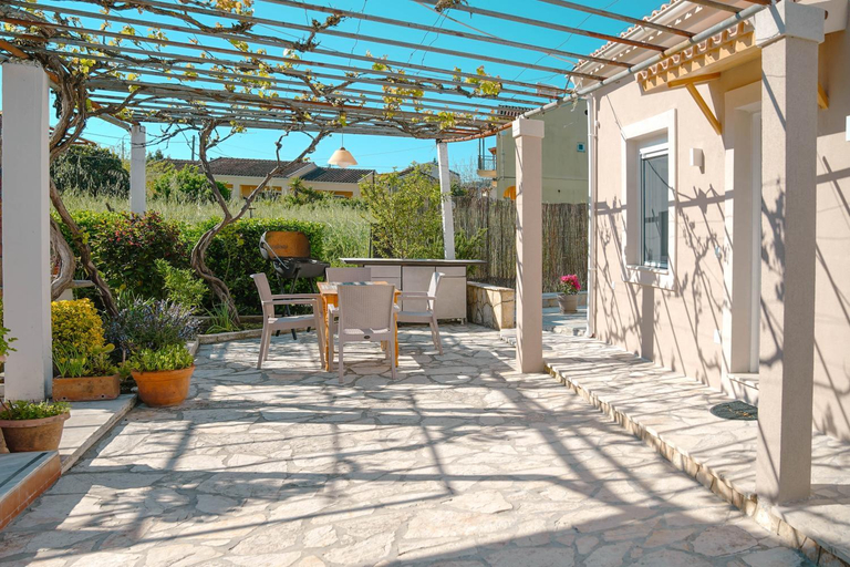 Exterior view 2, Christiana's Cottage, Ionian Islands