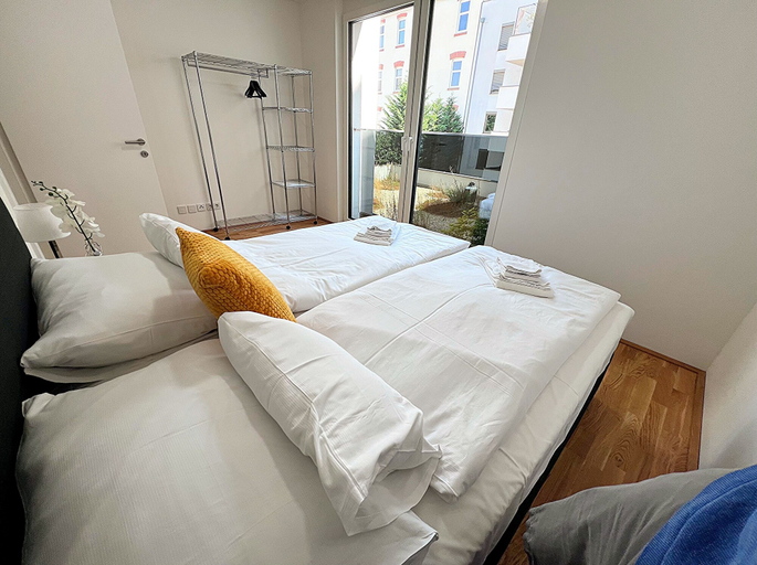 Bedroom 2, Apartments next to Public Transport GG13, Wien