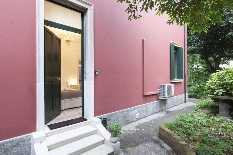 Others 2, Residence Santa Marta by Halldis, Venezia