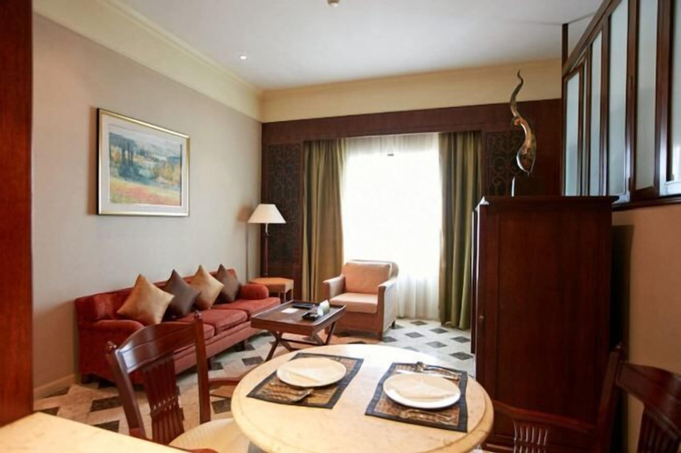 Dining Room 20