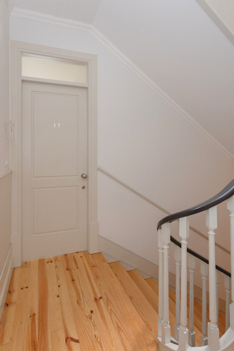 Liiiving in Porto - Bolhão Garden Apartment, Porto
