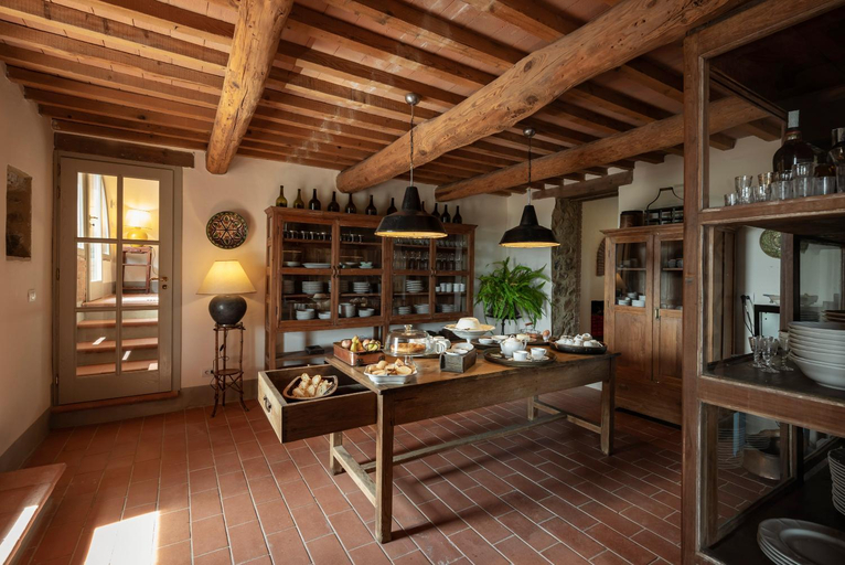 Others 4, Locanda Fontelupa, Grosseto