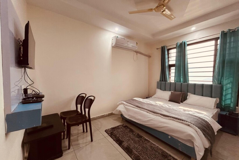 Bedroom 2, Goroomgo Hotel Vaidehi Palace Rudraprayag, Garhwal