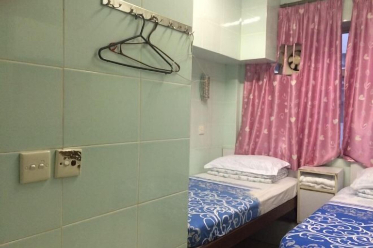 Bedroom 4, Wing Lee Guest House, Kowloon