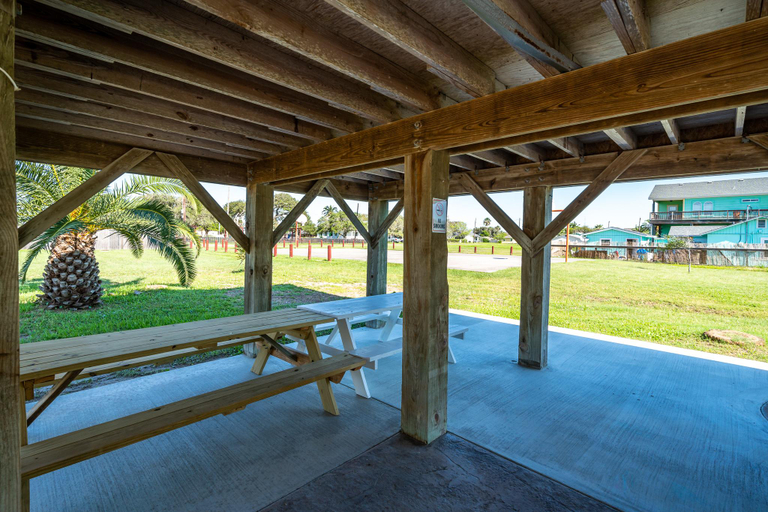 Others 4, Lunasea Haven, Aransas