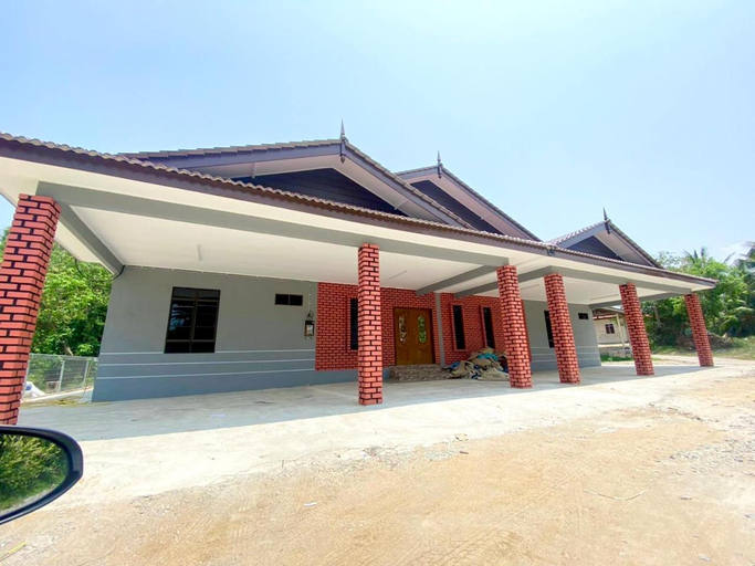 Others 3, Sasuka Guesthouse (Muslim Sahaja), Marang