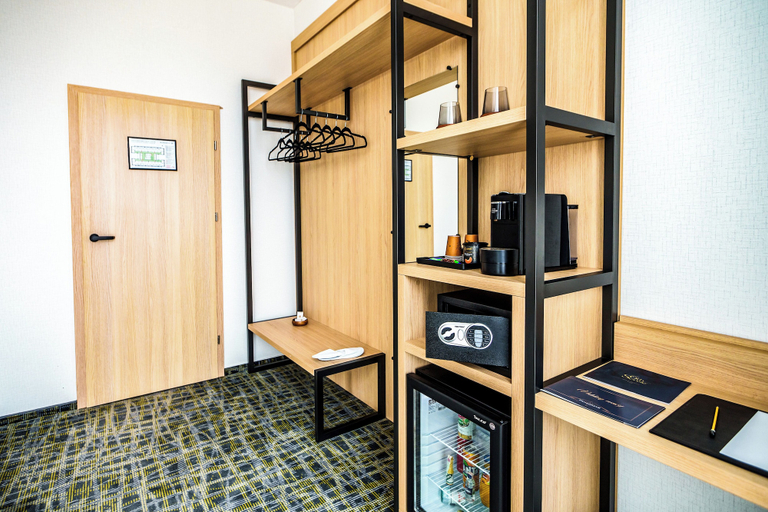 Bedroom 3, B1 City Hotel, Stolichna