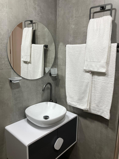 Others 4, Haya Guest House