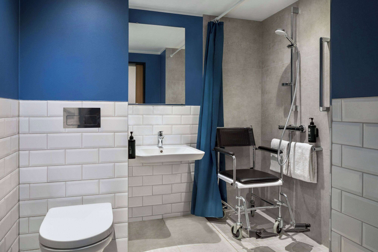 Bathroom 5, Sunday Hotel Frankfurt Airport Kelsterbach, Groß-Gerau