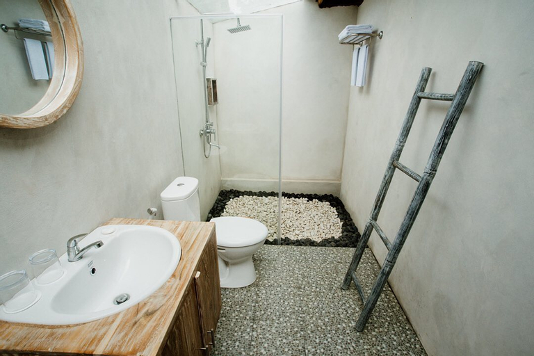 Bathroom 5