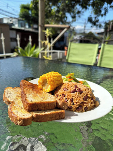 Food & Drinks 4, Rivera Family Airport Apartments, Alajuela