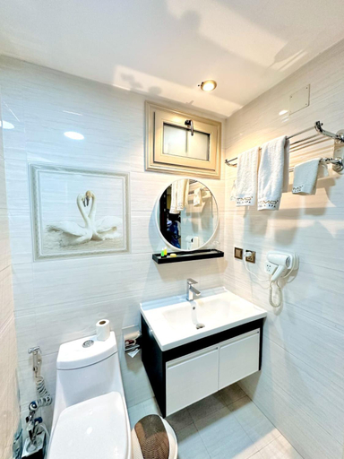 Bathroom 3, Atmosphère Hotel & Spa , Analamanga